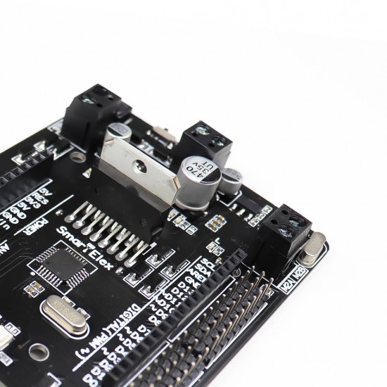 SmartElex L298N Motor Driver with onboard Arduino Uno + USB Cable